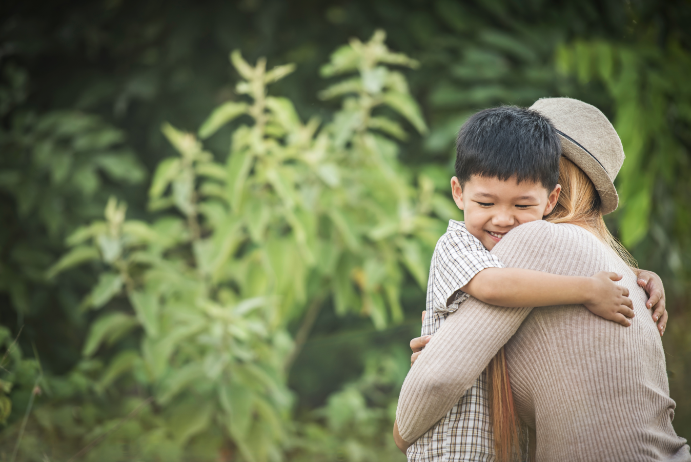 pelajaran hidup dari anak, orang tua belajar dari anak, kebahagiaan sederhana, keberanian anak, belajar memaafkan, Bunda, si Kecil